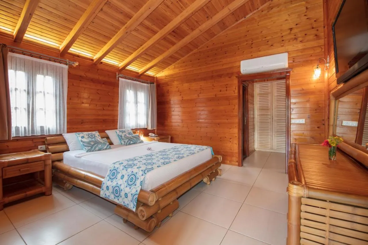 The Bay Beach Club Fethiye 5*,  Turquia