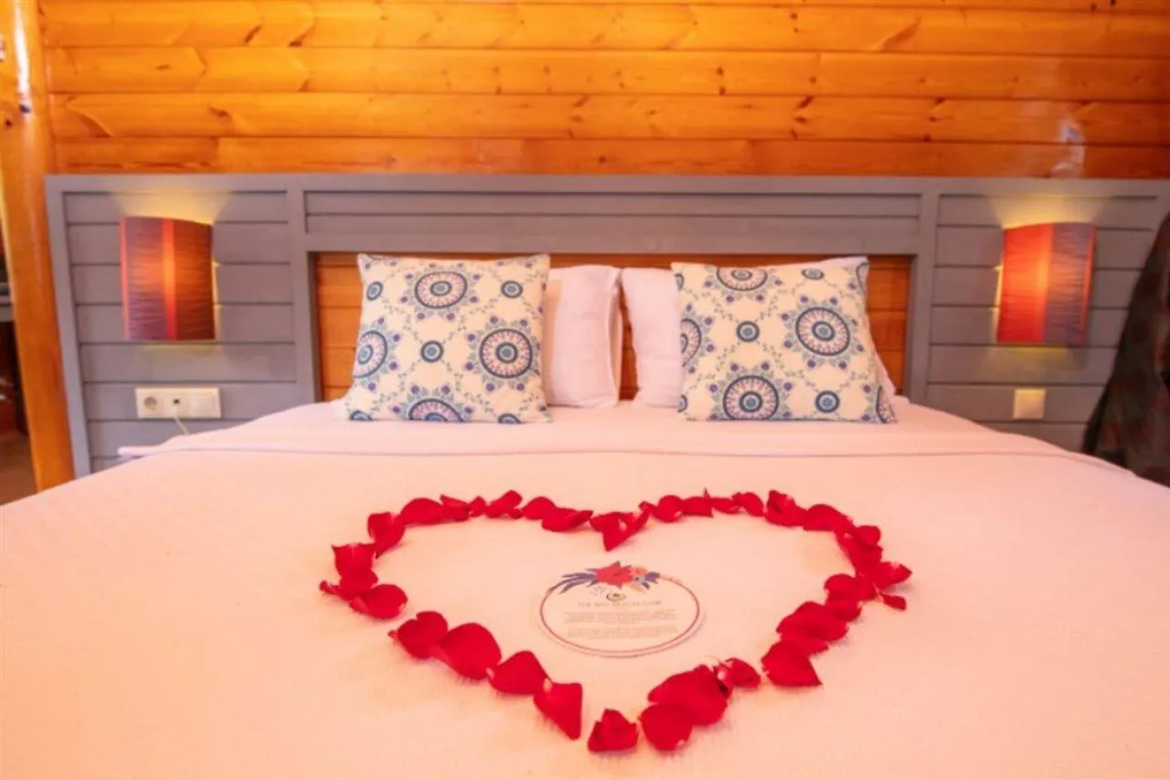 Hotel The Bay Beach Club Fethiye